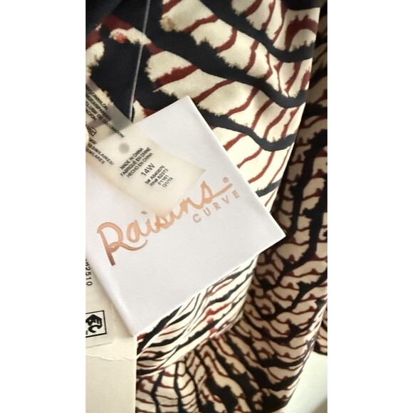 NWT Raisins Curve One Piece Slimming Swimsuit Black Blue 14W Stingray MSRP $108 - Picture 5 of 5